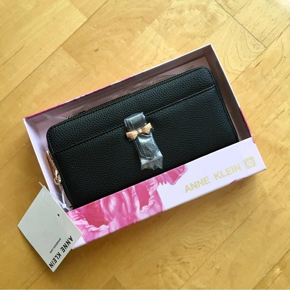 Anne Klein Zip Around Long Wallet with Wrist Strap, Black, Gold, NWT, Gift Box - Picture 3 of 13